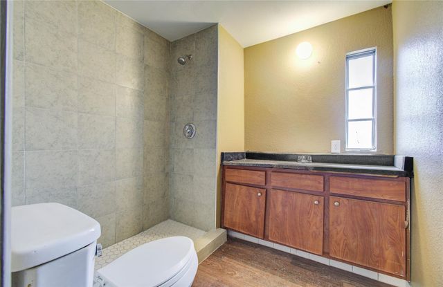 663 Road 5252, Cleveland, TX 77327