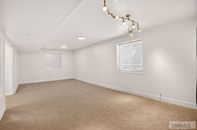 5225 S Thunder Drive, Ammon, ID 83406