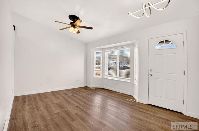 5225 S Thunder Drive, Ammon, ID 83406