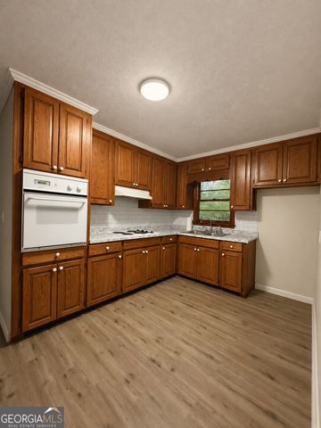 154 Poplar Circle, Lagrange, GA 30241