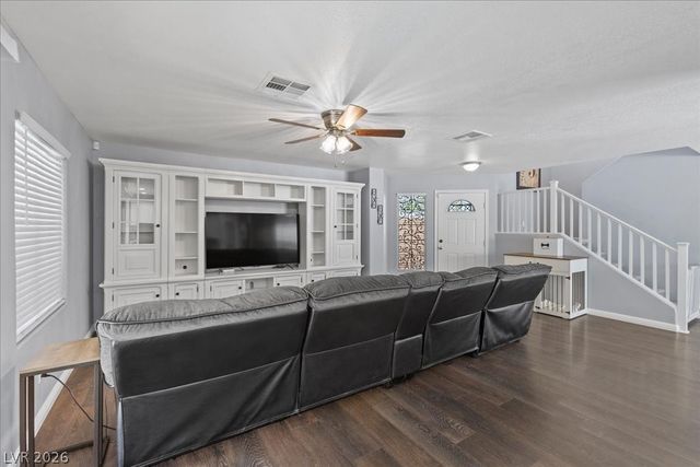 1053 Carson Run Street, Henderson, NV 89002