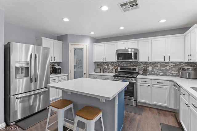 1053 Carson Run Street, Henderson, NV 89002