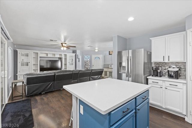 1053 Carson Run Street, Henderson, NV 89002