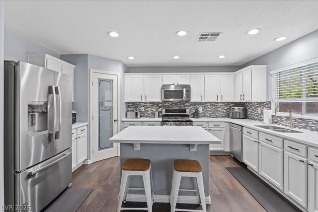 1053 Carson Run Street, Henderson, NV 89002