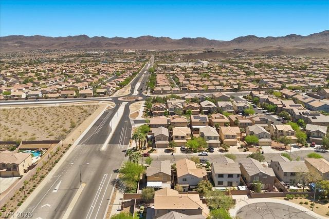 1053 Carson Run Street, Henderson, NV 89002