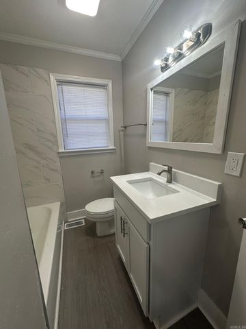 601 W 51 Street, North Little Rock, AR 72118