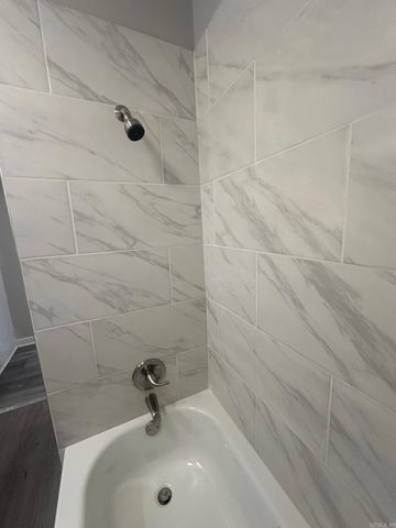 601 W 51 Street, North Little Rock, AR 72118