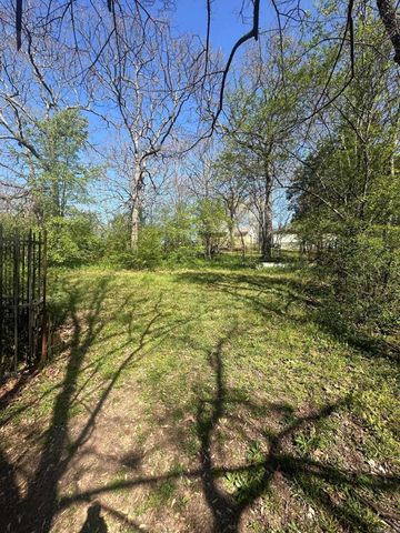 601 W 51 Street, North Little Rock, AR 72118