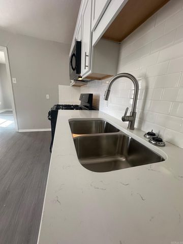 601 W 51 Street, North Little Rock, AR 72118