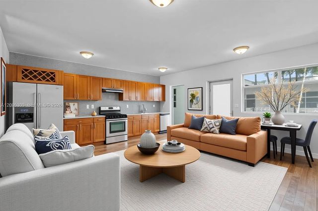 7950 Tatum Waterway Dr N19, Miami Beach, FL 33141