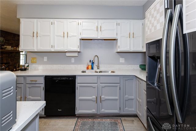 414 Rankin Drive, Englewood, OH 45322