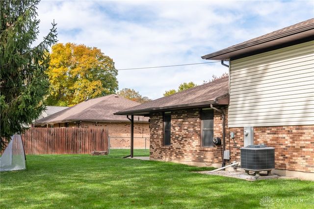 414 Rankin Drive, Englewood, OH 45322