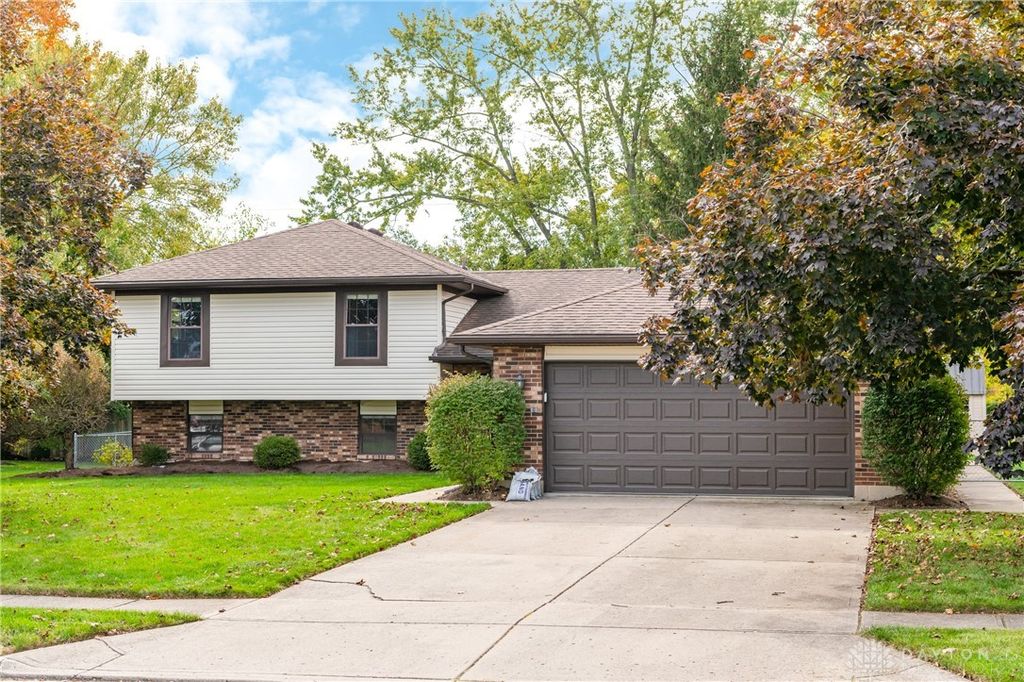 414 Rankin Drive, Englewood, OH 45322