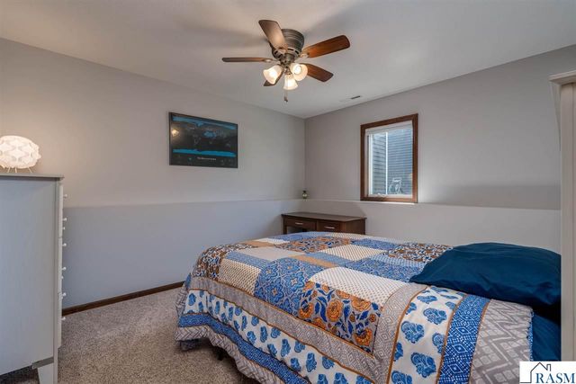 109 cypress Court, Mankato, MN 56001