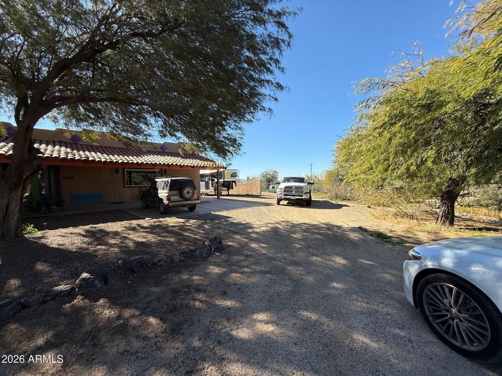 31637 N 169TH Avenue, Surprise, AZ 85387 — photo 4
