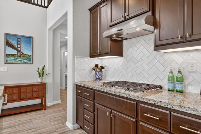 2518 Cowboy Ct, Rocklin, CA 95765