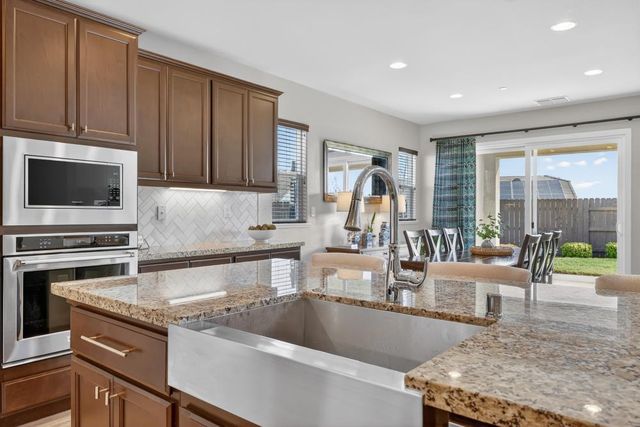 2518 Cowboy Ct, Rocklin, CA 95765