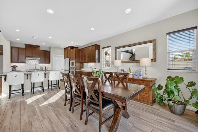 2518 Cowboy Ct, Rocklin, CA 95765