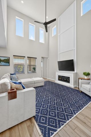 2518 Cowboy Ct, Rocklin, CA 95765