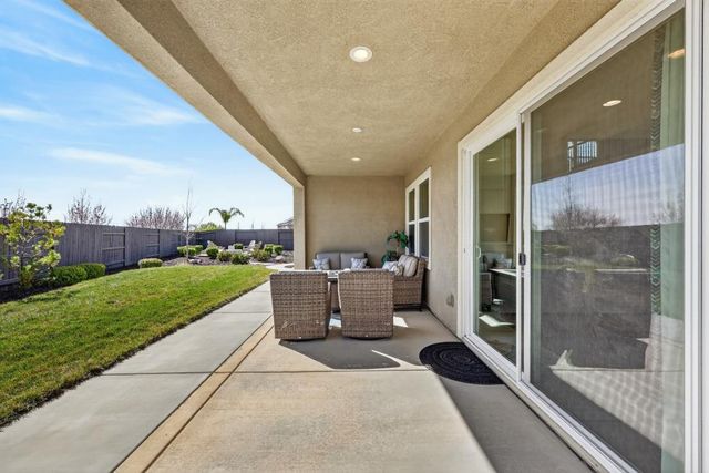 2518 Cowboy Ct, Rocklin, CA 95765