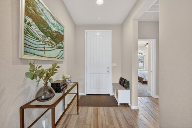 2518 Cowboy Ct, Rocklin, CA 95765