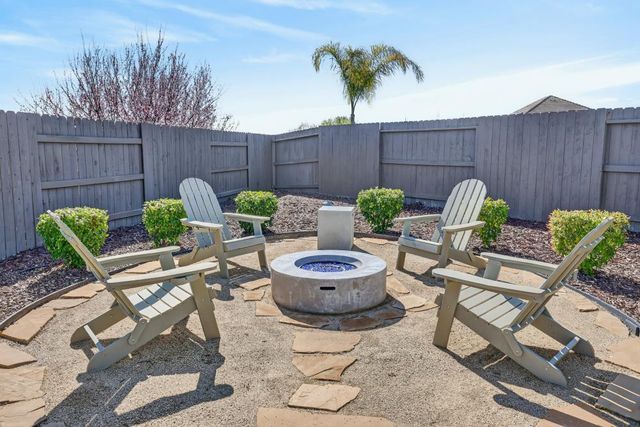 2518 Cowboy Ct, Rocklin, CA 95765