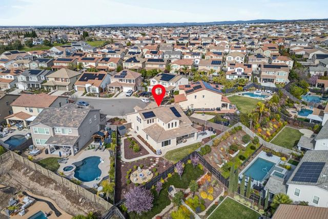 2518 Cowboy Ct, Rocklin, CA 95765