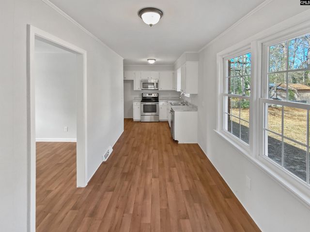 821 E Steele Road, West Columbia, SC 29170