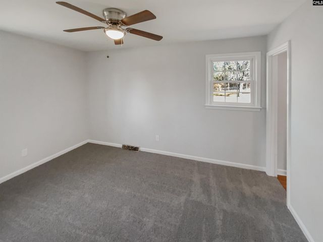 821 E Steele Road, West Columbia, SC 29170