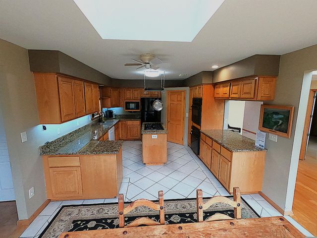 18450 Pratt Road, Armada, MI 48005