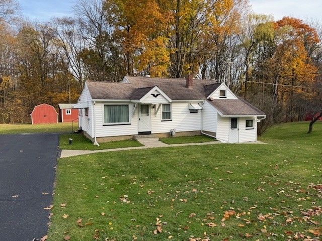 10368 PERRY Highway, Meadville, PA 16335