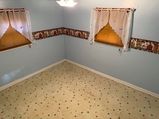 10368 PERRY Highway, Meadville, PA 16335