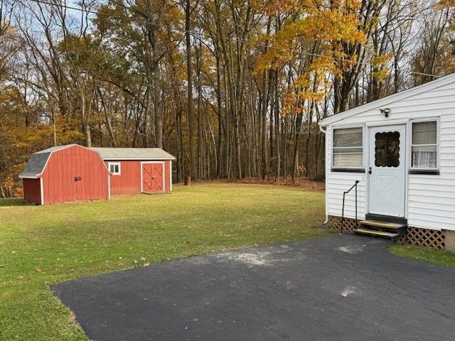 10368 PERRY Highway, Meadville, PA 16335