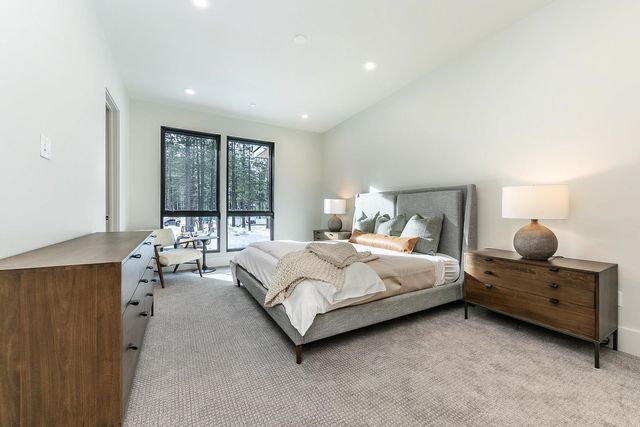 10061 Jakes Way, Truckee, CA 96161