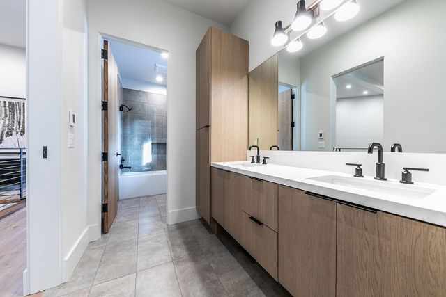 10061 Jakes Way, Truckee, CA 96161