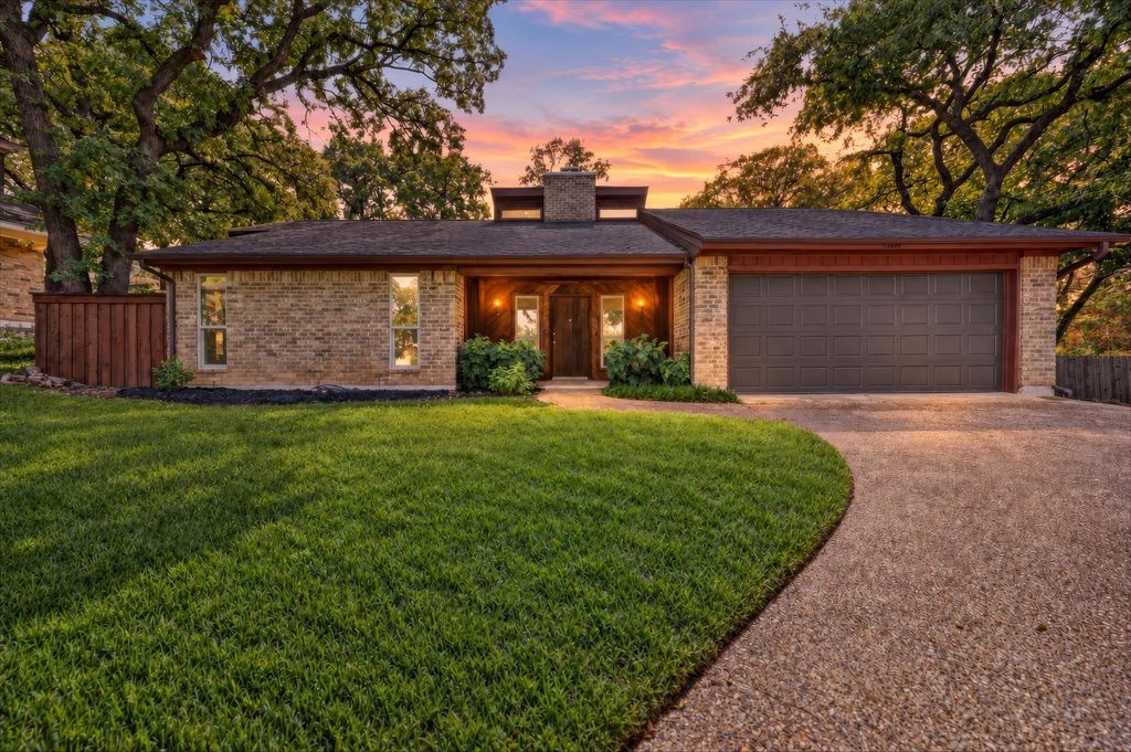1600 Craighton Court, Arlington, TX 76012 — exterior