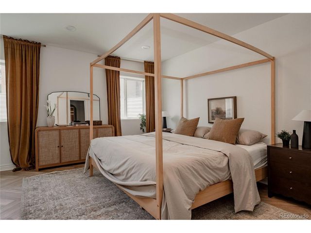 1679 S Grant St, Denver, CO 80210