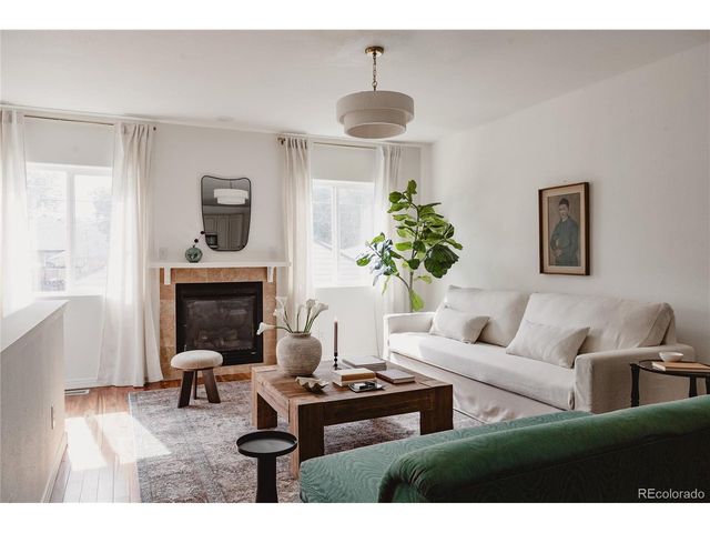 1679 S Grant St, Denver, CO 80210