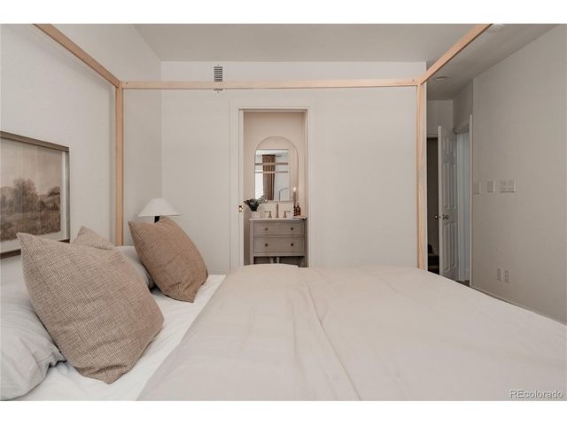 1679 S Grant St, Denver, CO 80210