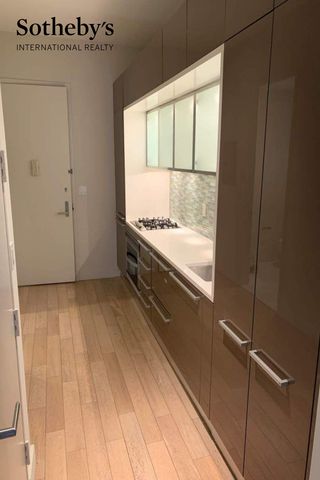 75 Wall St Apt 36J, New York City, NY 10005