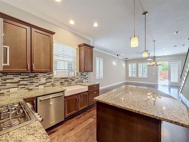 112 S BUNGALOW PARK AVENUE 1, Tampa, FL 33609