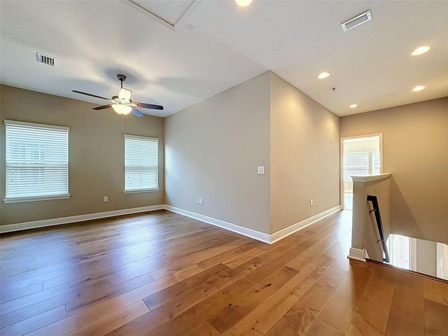 112 S BUNGALOW PARK AVENUE 1, Tampa, FL 33609