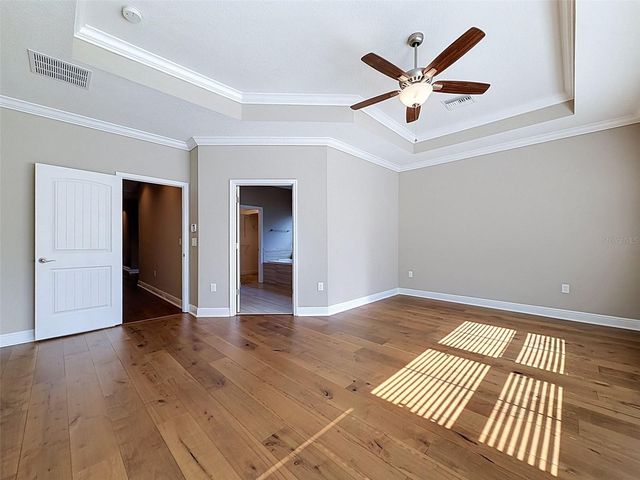 112 S BUNGALOW PARK AVENUE 1, Tampa, FL 33609