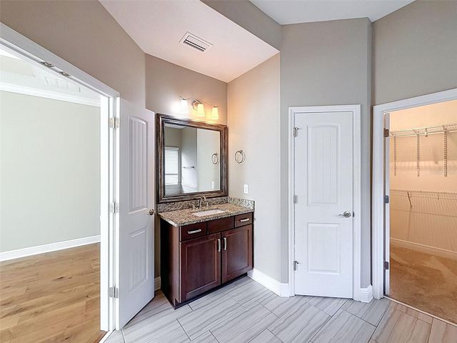 112 S BUNGALOW PARK AVENUE 1, Tampa, FL 33609
