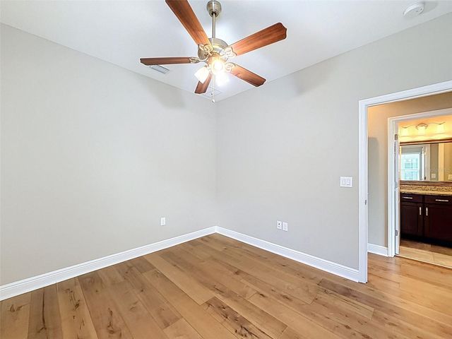 112 S BUNGALOW PARK AVENUE 1, Tampa, FL 33609