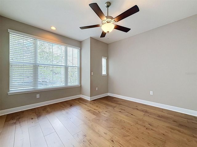 112 S BUNGALOW PARK AVENUE 1, Tampa, FL 33609
