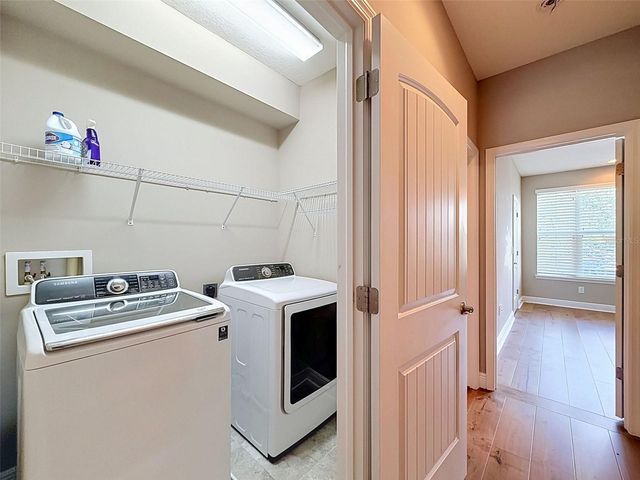 112 S BUNGALOW PARK AVENUE 1, Tampa, FL 33609