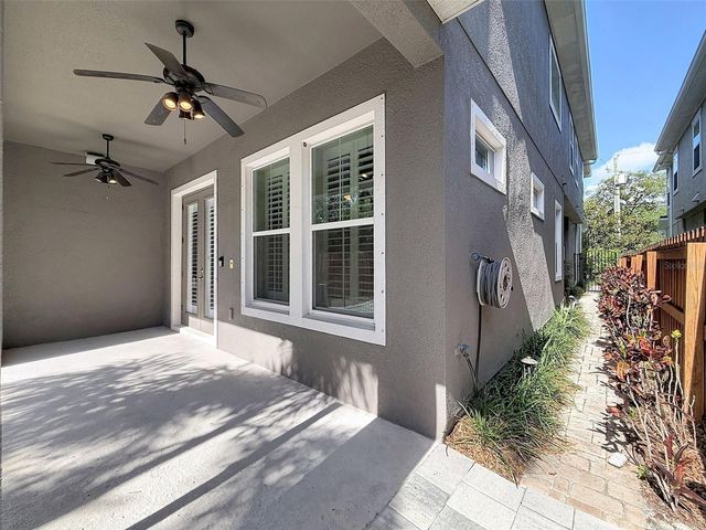 112 S BUNGALOW PARK AVENUE 1, Tampa, FL 33609