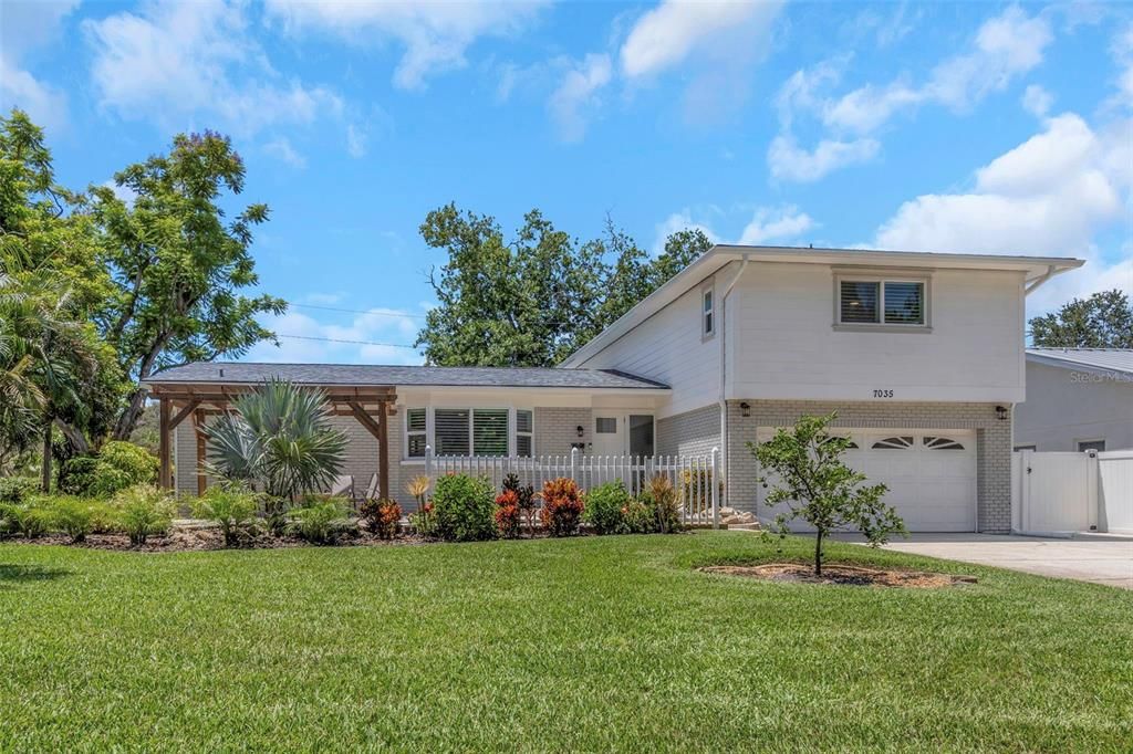 7035 14TH STREET S, St Petersburg, FL 33705