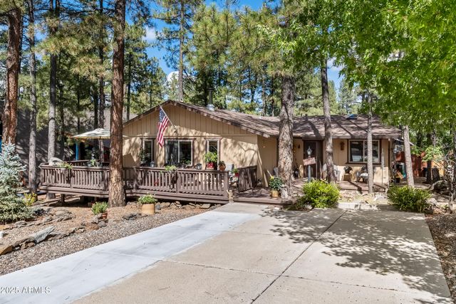 1390 E BIG BEAR Trail, Munds Park, AZ 86017